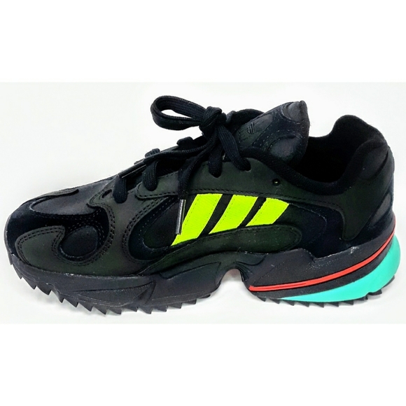 adidas Yung-1 Trail shoes - Picture 4 of 8